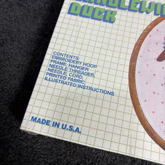 Simplicity Candlewick Duck Vintage Needlework Craft Kit - New In Box Cottagecore - Picture 5 of 7